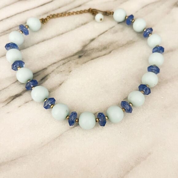 Vintage Acrylic Choker Necklace Blue Beaded Single Strand Collar MCM Colorful - Picture 2 of 6